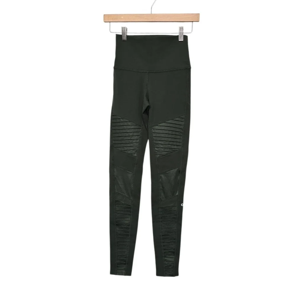 Alo Yoga High-Waist Moto Legging Hunter Green Glossy Pleated Panels Size XS
